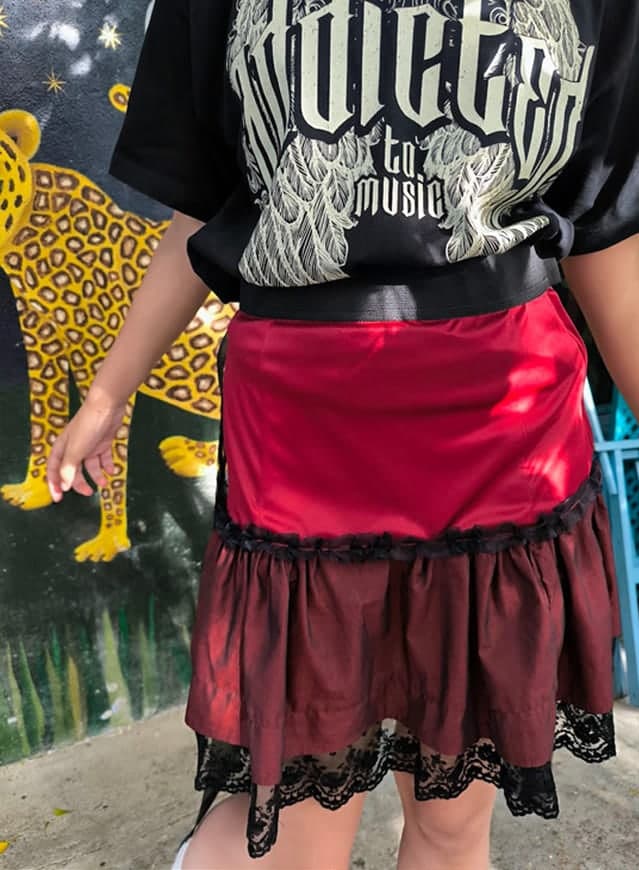 A first skirt